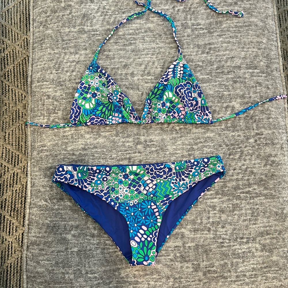 Cute bikini from Frankie’s